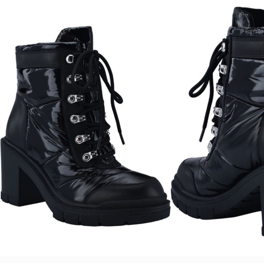 New! Marc Fisher LTDVaina Lace-Up Black Block Heel Bootie NEW